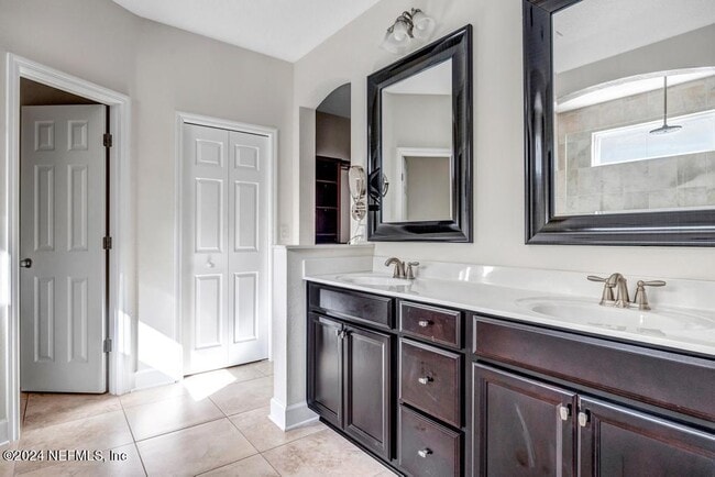 Building Photo - 96 Taylor Ridge Ave