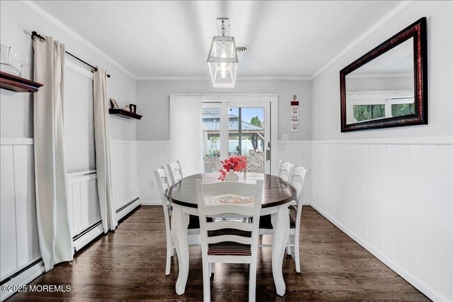 Building Photo - 144 Lower Main St