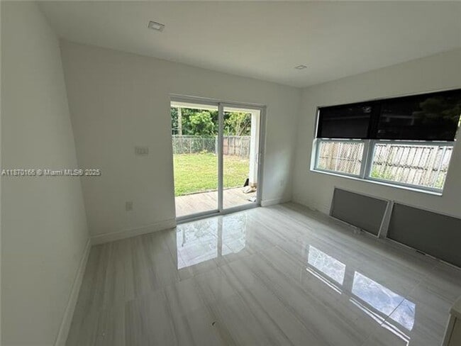 Building Photo - 18333 SW 296th St