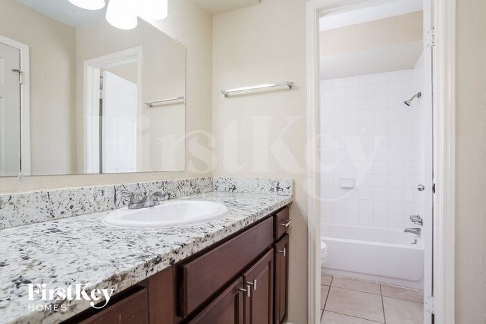 Building Photo - 29322 Brookchase Dr