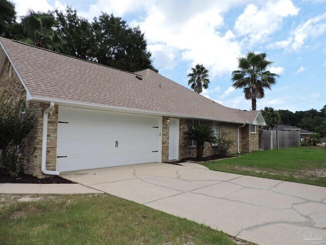 Building Photo - 6340 Summer Lakes Ln