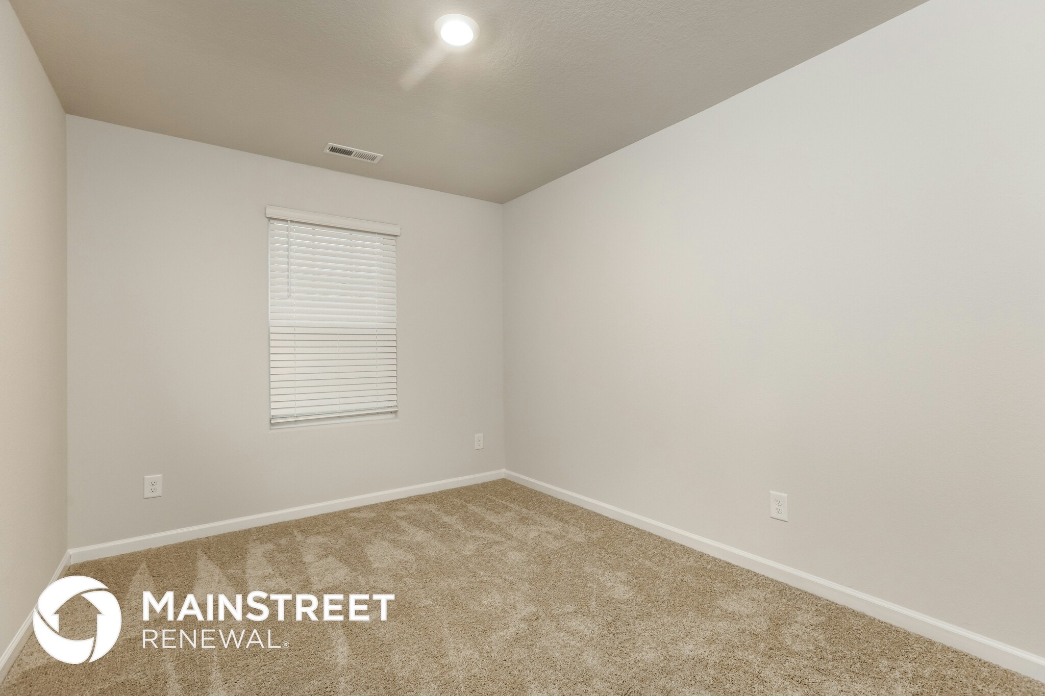 Building Photo - 10 Bounding Ln