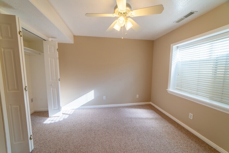 Building Photo - 363 S 1100 E