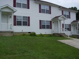 Building Photo - 117 Speedway Dr