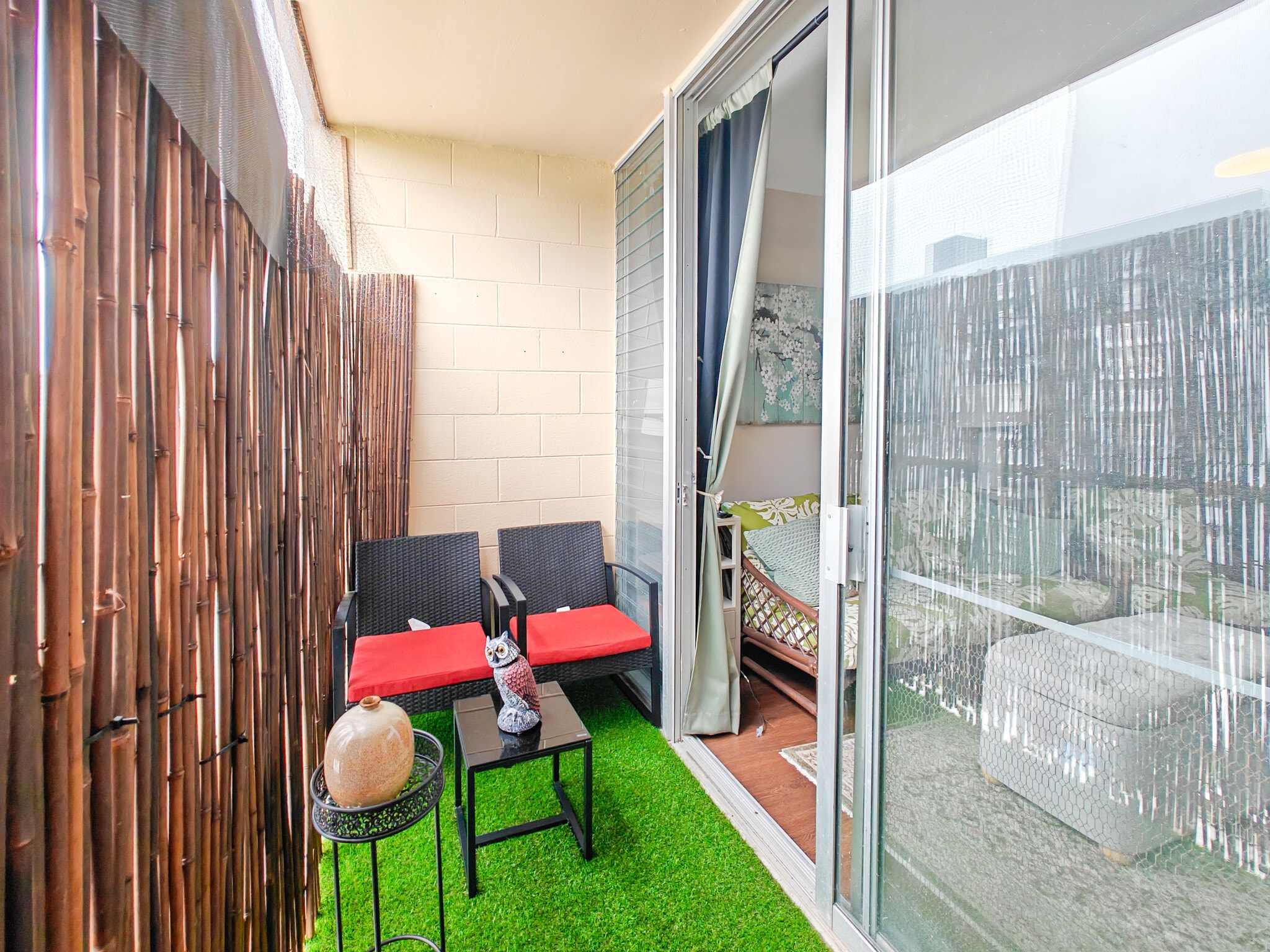 Building Photo - 1415 Punahou St