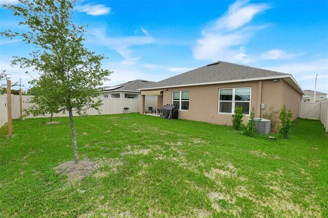 Building Photo - 3041 Tobago Dr