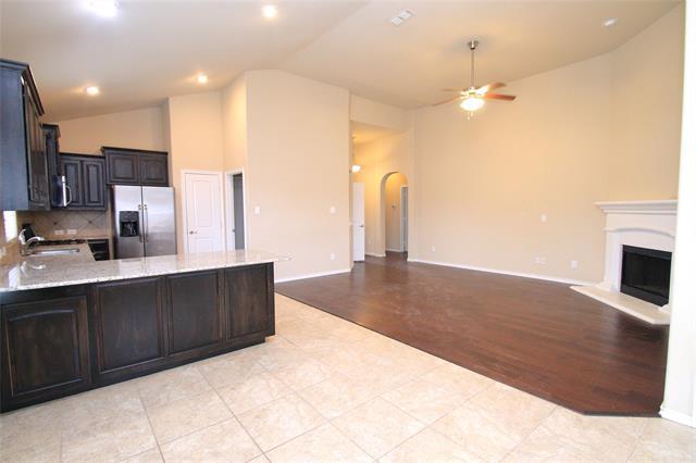 Building Photo - 4817 Green River Dr