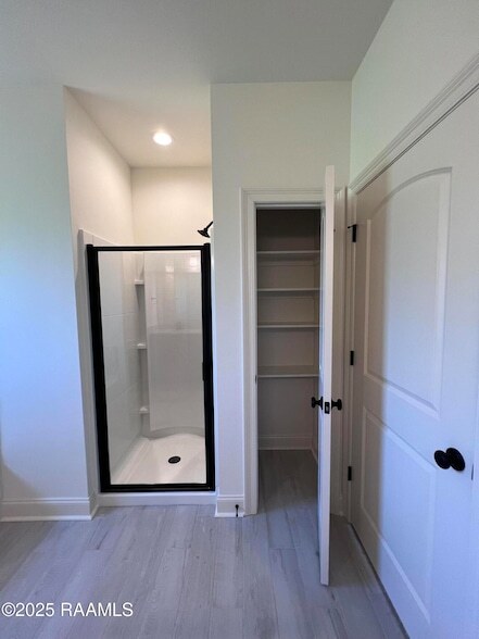 Building Photo - 107 Tenor St