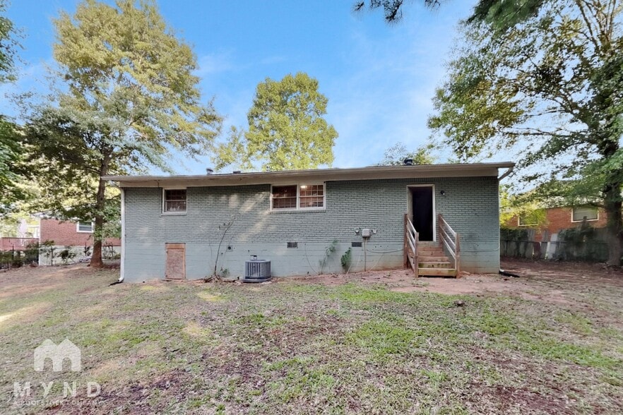 Building Photo - 4484 Bonnie Glen Ct