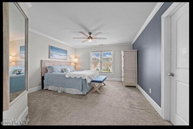 Building Photo - 1625 Brook Hollow Dr