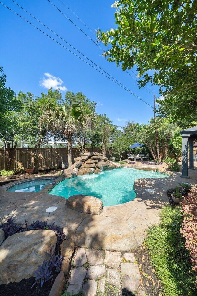 Building Photo - 22719 April Springs Ln