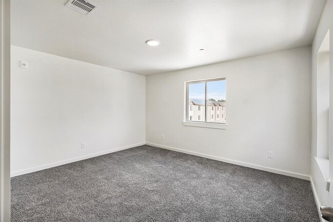 Building Photo - 12603 Telge Rd