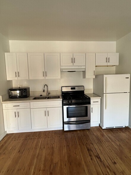 Building Photo - 1781 Orchid Ave