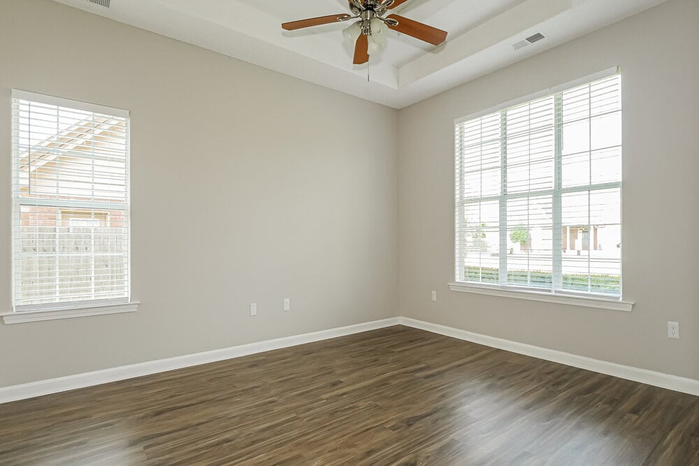 Building Photo - 6856 Cades Brook Dr