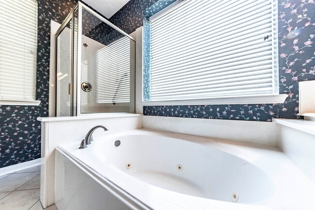 Building Photo - 2608 Leroy St