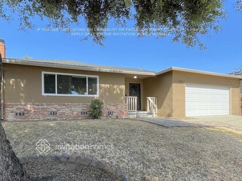 Building Photo - 4296 Scenic Ave