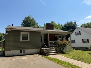 Building Photo - 722 VFW Parkway