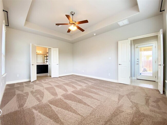 Building Photo - 414 Field Corn Ln