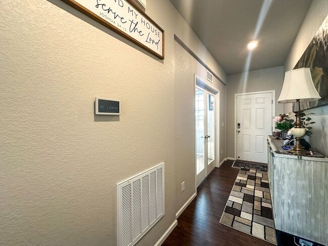 Building Photo - Meadowlark serene 4bd retreat