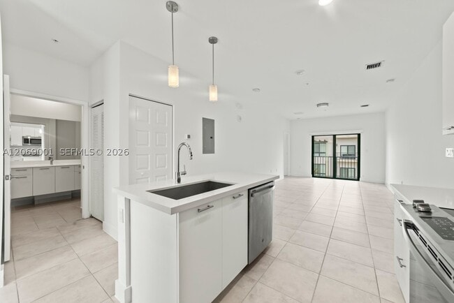 Building Photo - 8301 NW 41st St