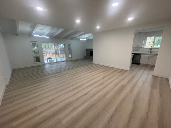 Building Photo - 11552 Gothic Ave