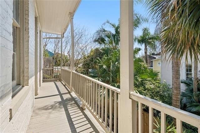 Building Photo - 1216 Camp St