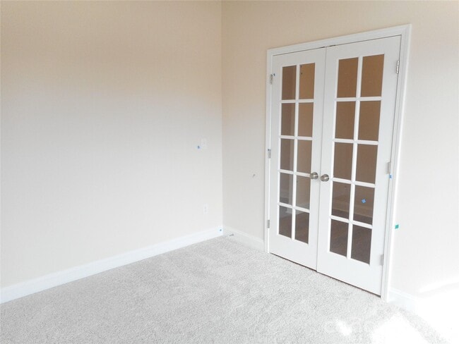 Building Photo - 17015 Dogwood Crk Ln