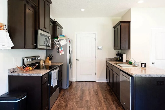 Building Photo - 195 Gambrell Rd