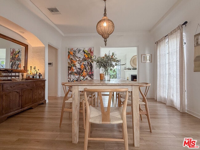 Building Photo - 316 S Wetherly Dr