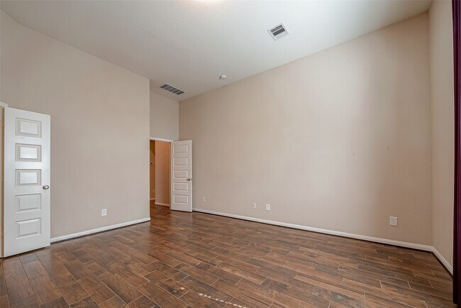 Building Photo - 22019 Flashing Ridge Dr