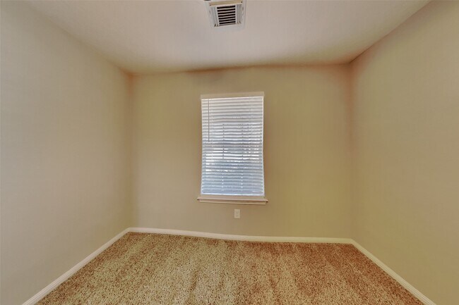 Building Photo - 19622 Westbridge Ln