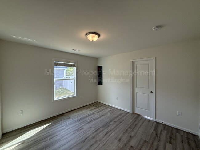 Building Photo - 990 Ebb Tide Dr