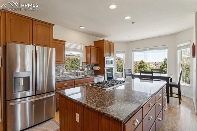 Building Photo - 4240 Cedar Heights Dr