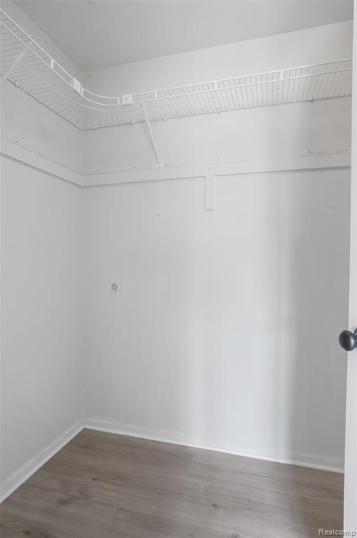 Building Photo - 606 Olde English Cir