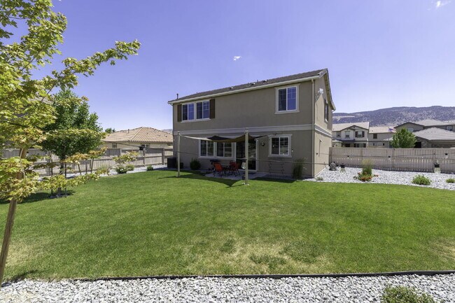 Building Photo - Spacious Home in Damonte Ranch - Large Backyard!