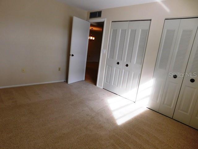 Building Photo - 375 3 Lakes Ln