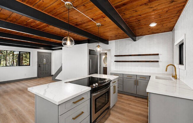 Building Photo - Pet Friendly Tahoe Island Home