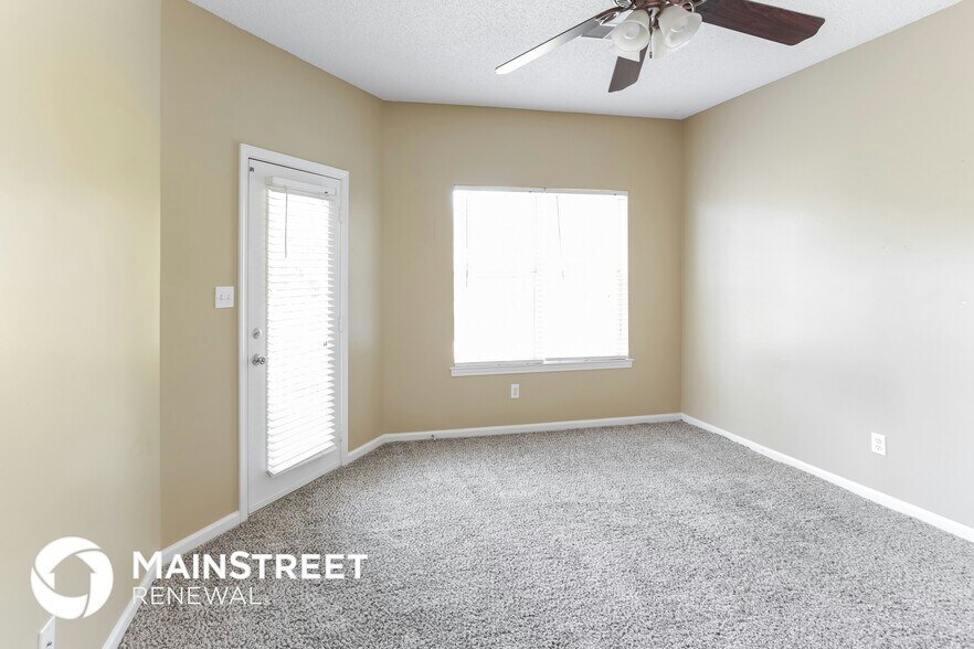 Building Photo - 6338 McClendon Cir S