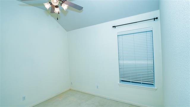 Building Photo - 15846 Grove Crest Dr