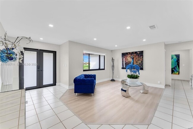 Building Photo - 1417 SW 139th Ave