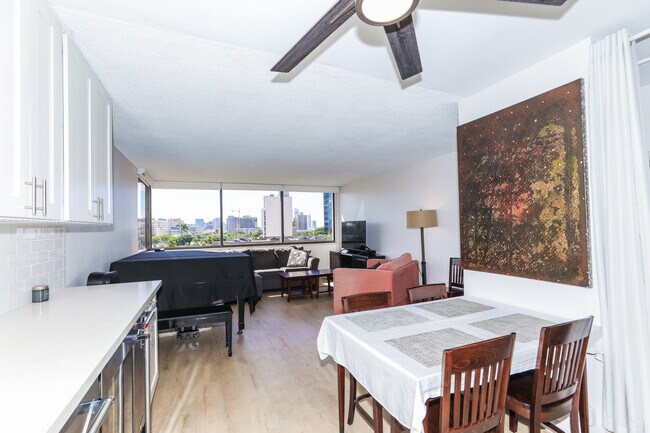 Building Photo - 55 S Kukui St