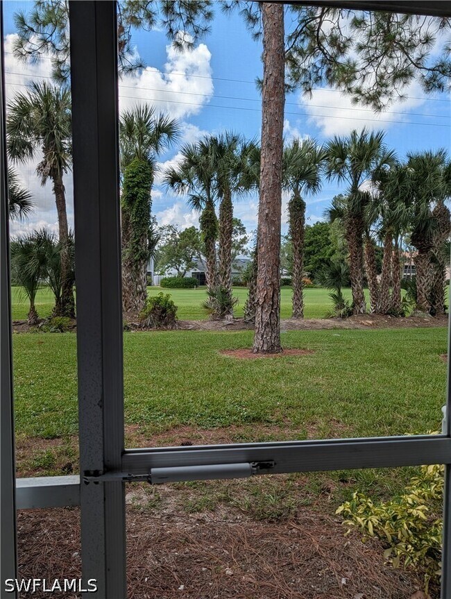 Building Photo - 400 Forest Lakes Blvd