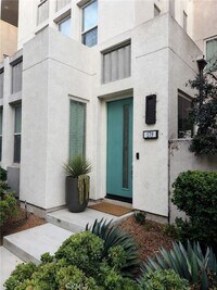 Building Photo - 179 Carmine