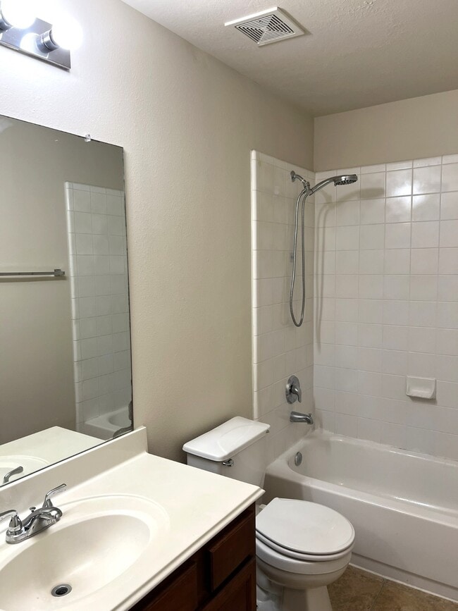 Building Photo - 25123 Ibris Ranch Dr