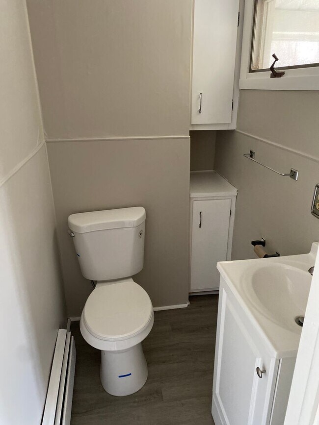 Building Photo - 2133-2135 Jackson St