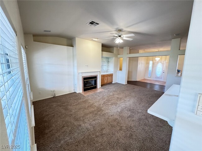Building Photo - 5117 Elm Grove Dr