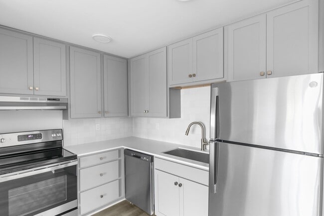 Interior Photo - Riviera Apartments