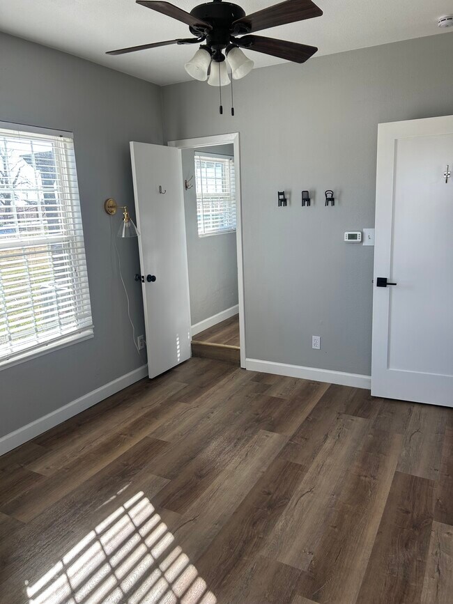 Building Photo - 3119 Belz Rd