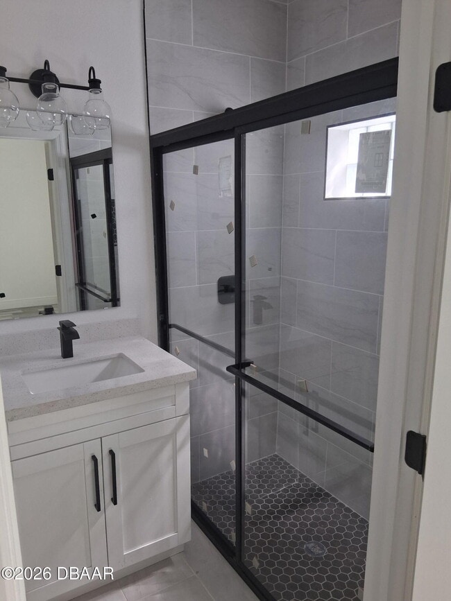 Building Photo - 1621 Illinois St