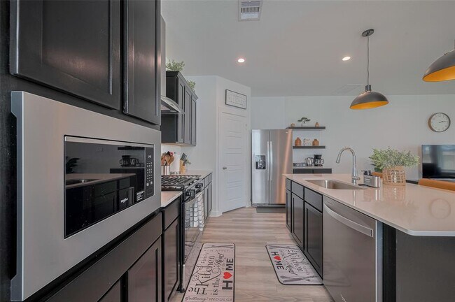 Building Photo - 3113 Crown Gate Dr